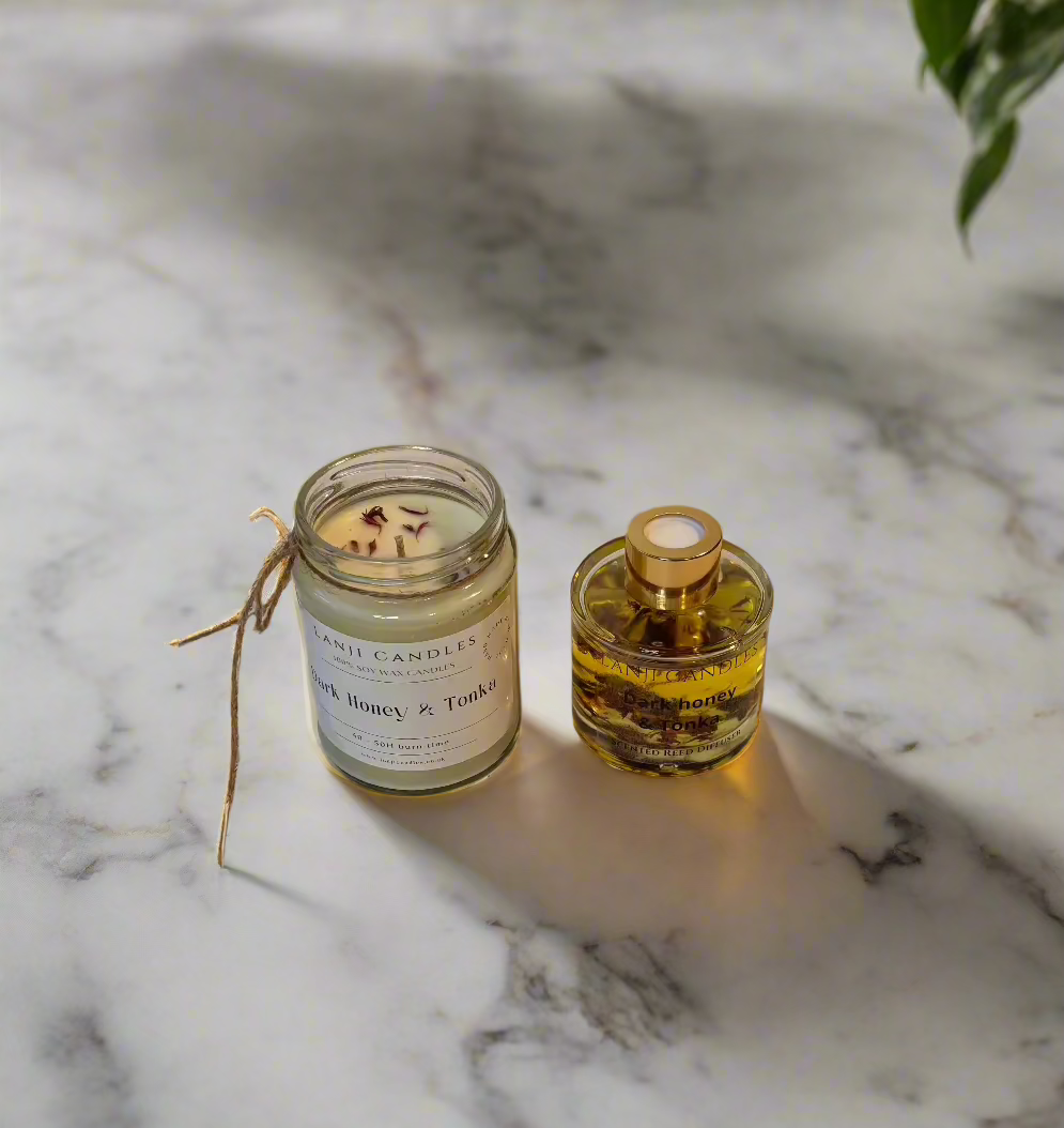 Dark Honey & Tonka Scented Soy Wax Candle | Seasonal Collection