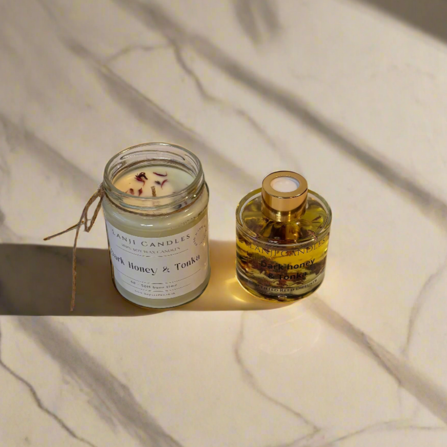 Dark Honey & Tonka Scented Soy Wax Candle | Seasonal Collection